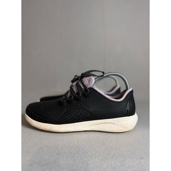 Crocs LiteRide Sneakers Women’s Size 10 Black with lilac detail. Polka dot laces - Picture 2 of 9